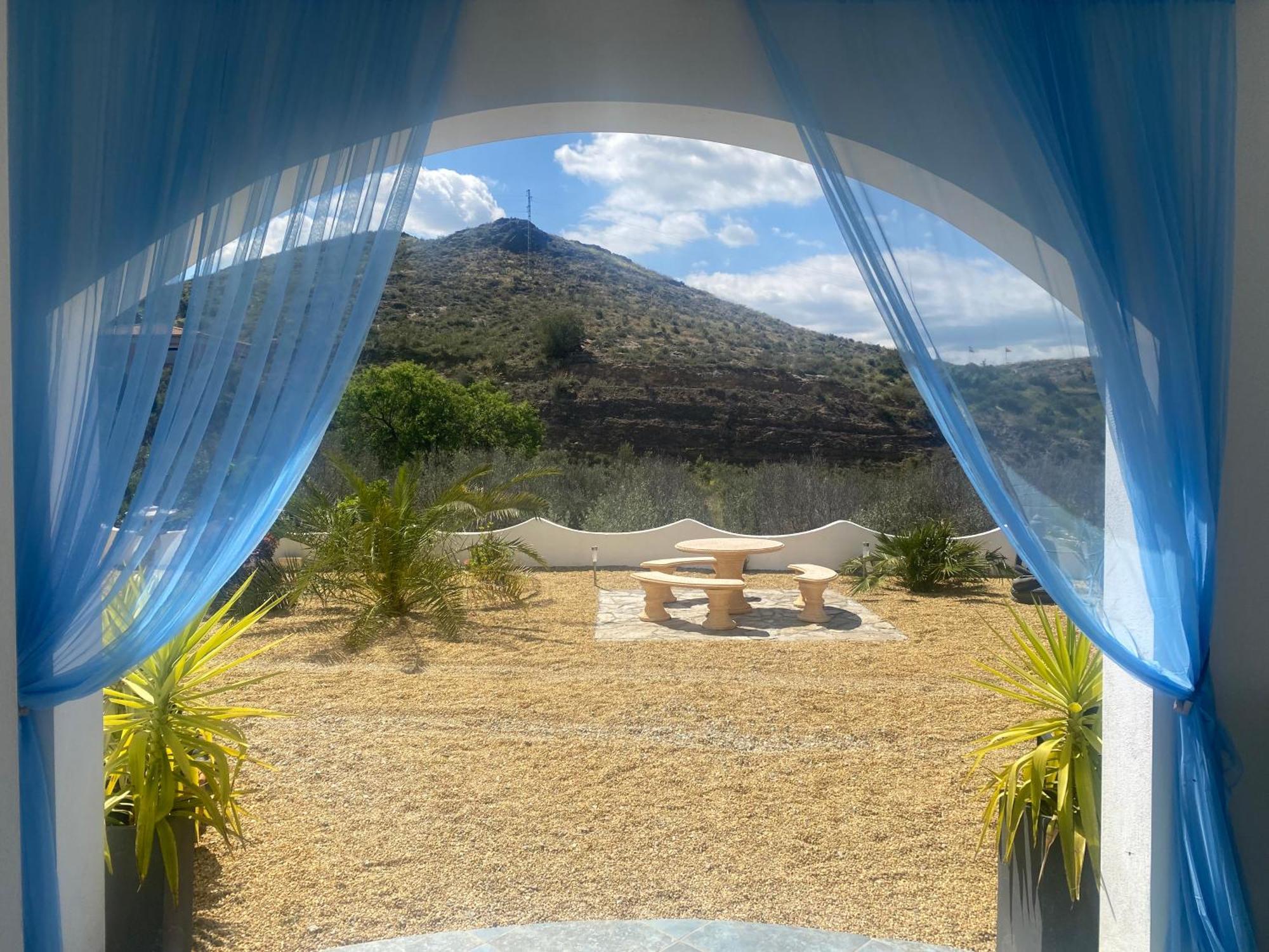 Cortijo Los Corazones Cantoria Luaran gambar